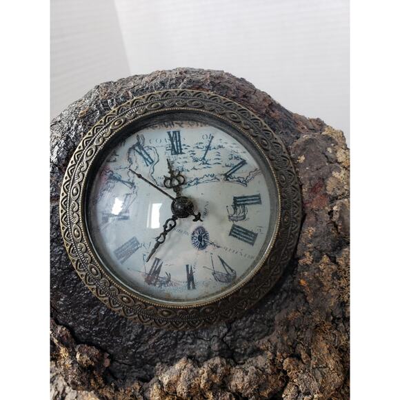 Wooden Clock Rustic Handcrafted Log Cabin Mantle Piece Battery Operated Works - Picture 8 of 9